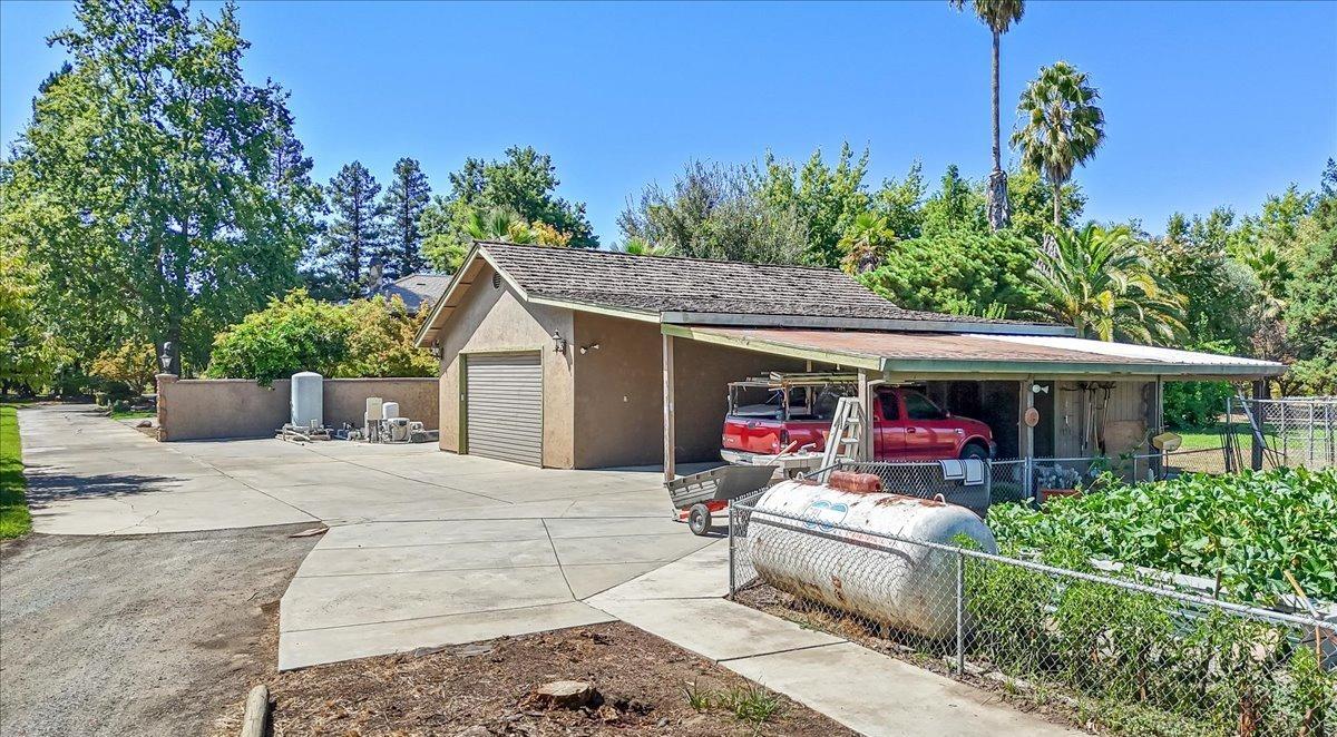 Detail Gallery Image 55 of 84 For 19144 Hidden Lakes Ln, Acampo,  CA 95220 - 4 Beds | 3/2 Baths