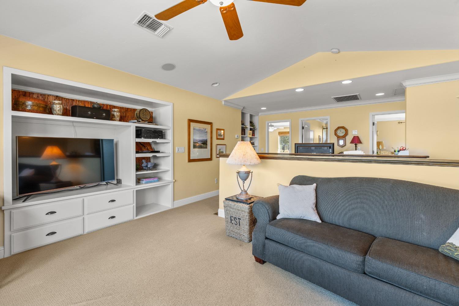 Detail Gallery Image 27 of 60 For 9771 E Stern Ln, Browns Valley,  CA 95918 - 3 Beds | 2/1 Baths