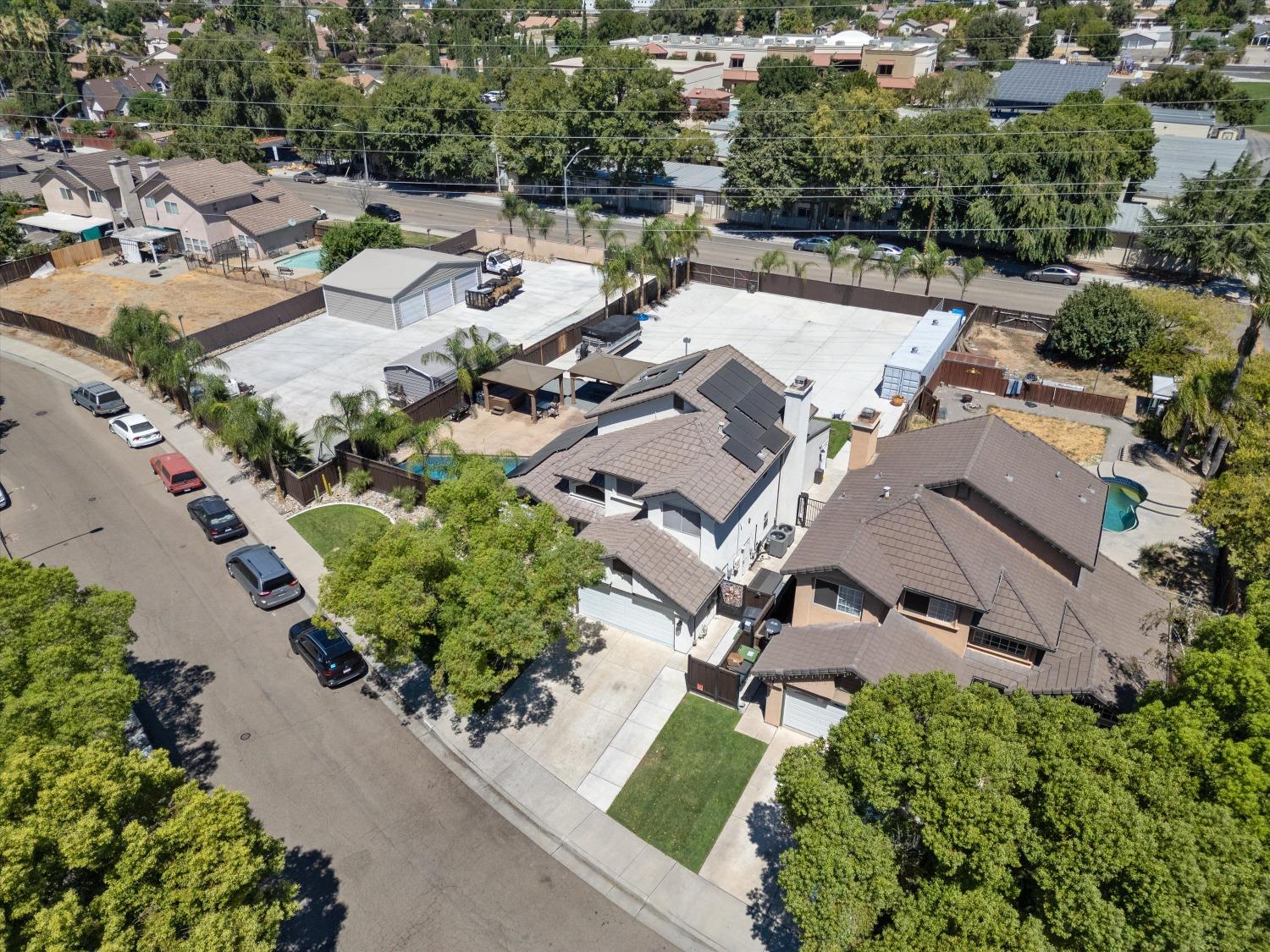 Detail Gallery Image 3 of 34 For 513 Cecelio Way, Tracy,  CA 95376 - 4 Beds | 2/1 Baths