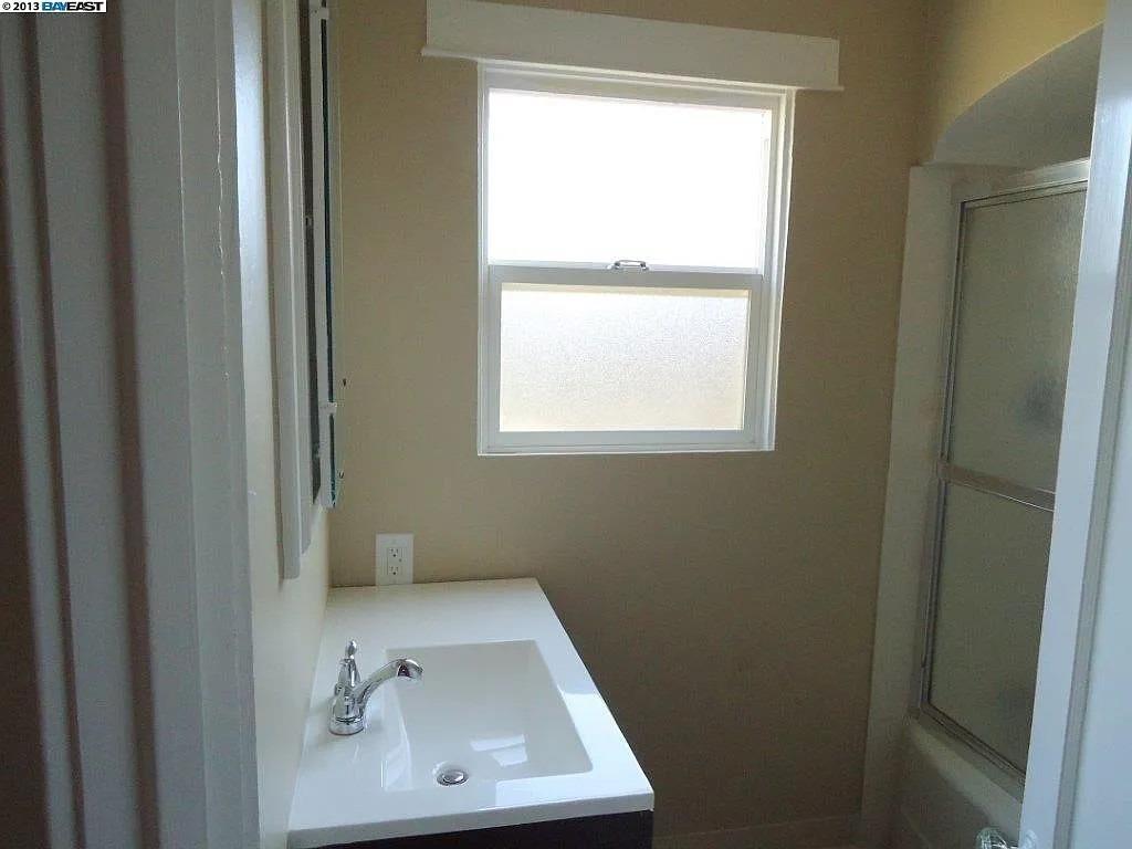 Detail Gallery Image 13 of 27 For 1614 Parker Ave, Tracy,  CA 95376 - – Beds | – Baths