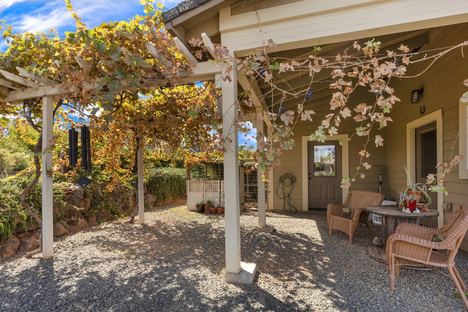 Detail Gallery Image 52 of 60 For 9771 E Stern Ln, Browns Valley,  CA 95918 - 3 Beds | 2/1 Baths