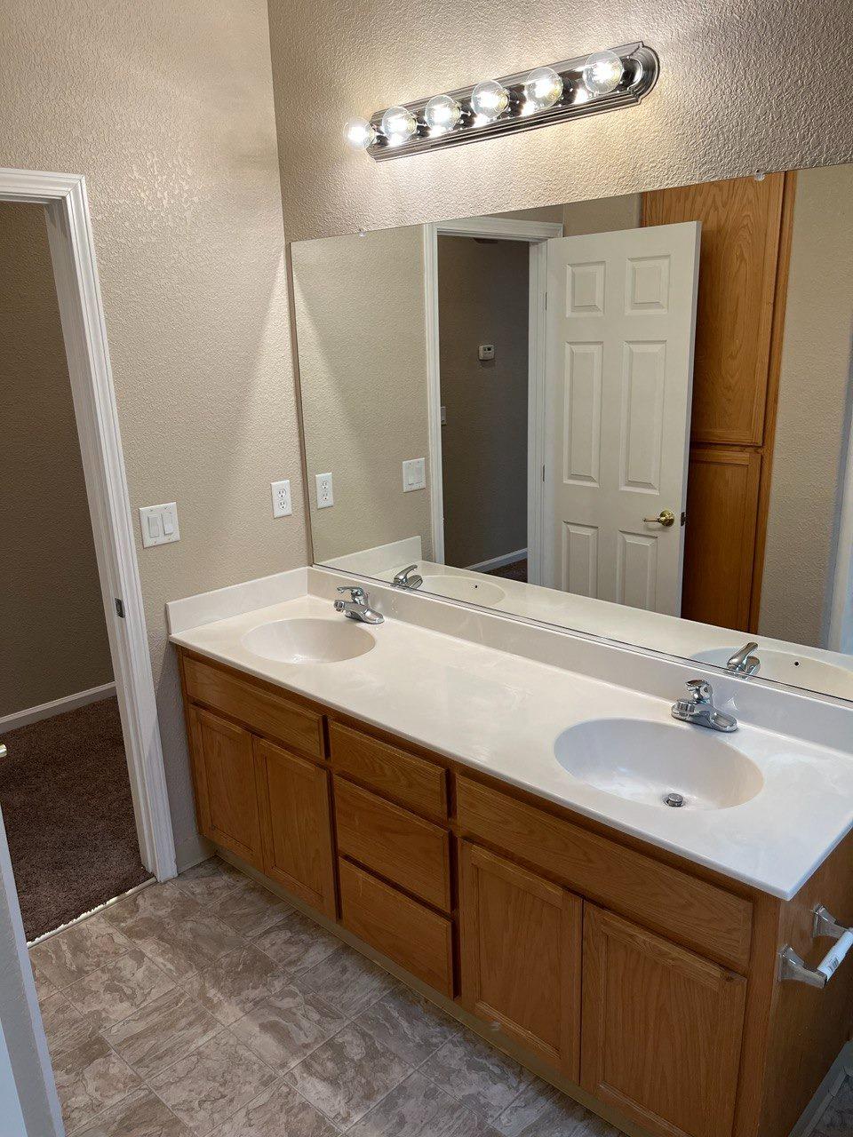 Detail Gallery Image 22 of 40 For 10441 Nations Cir, Stockton,  CA 95209 - 4 Beds | 2 Baths