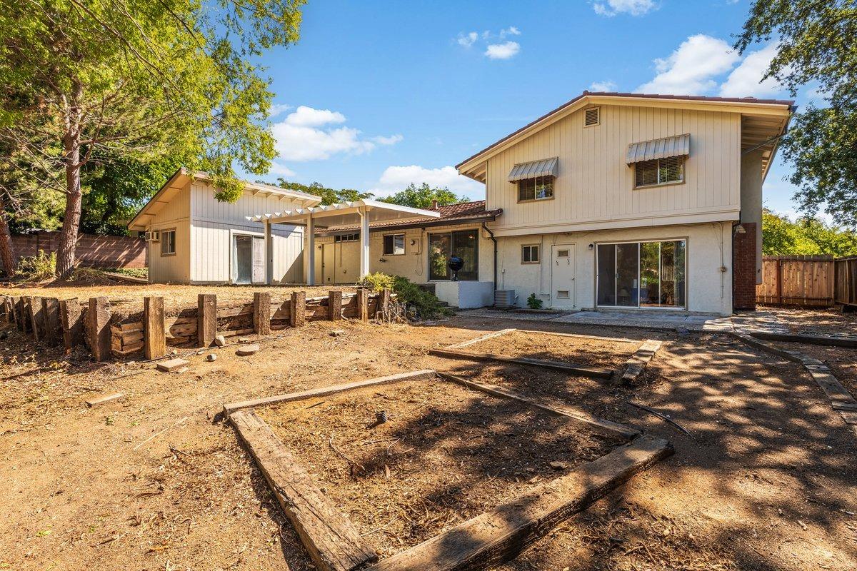 Detail Gallery Image 25 of 34 For 3792 Arrowhead Ct, El Dorado Hills,  CA 95762 - 3 Beds | 2 Baths