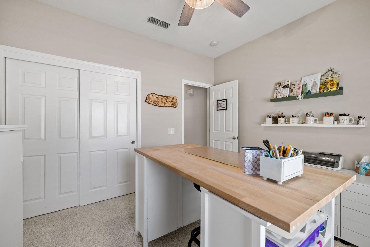 Detail Gallery Image 20 of 38 For 7904 Quaker Ridge Way, Sacramento,  CA 95829 - 3 Beds | 2 Baths