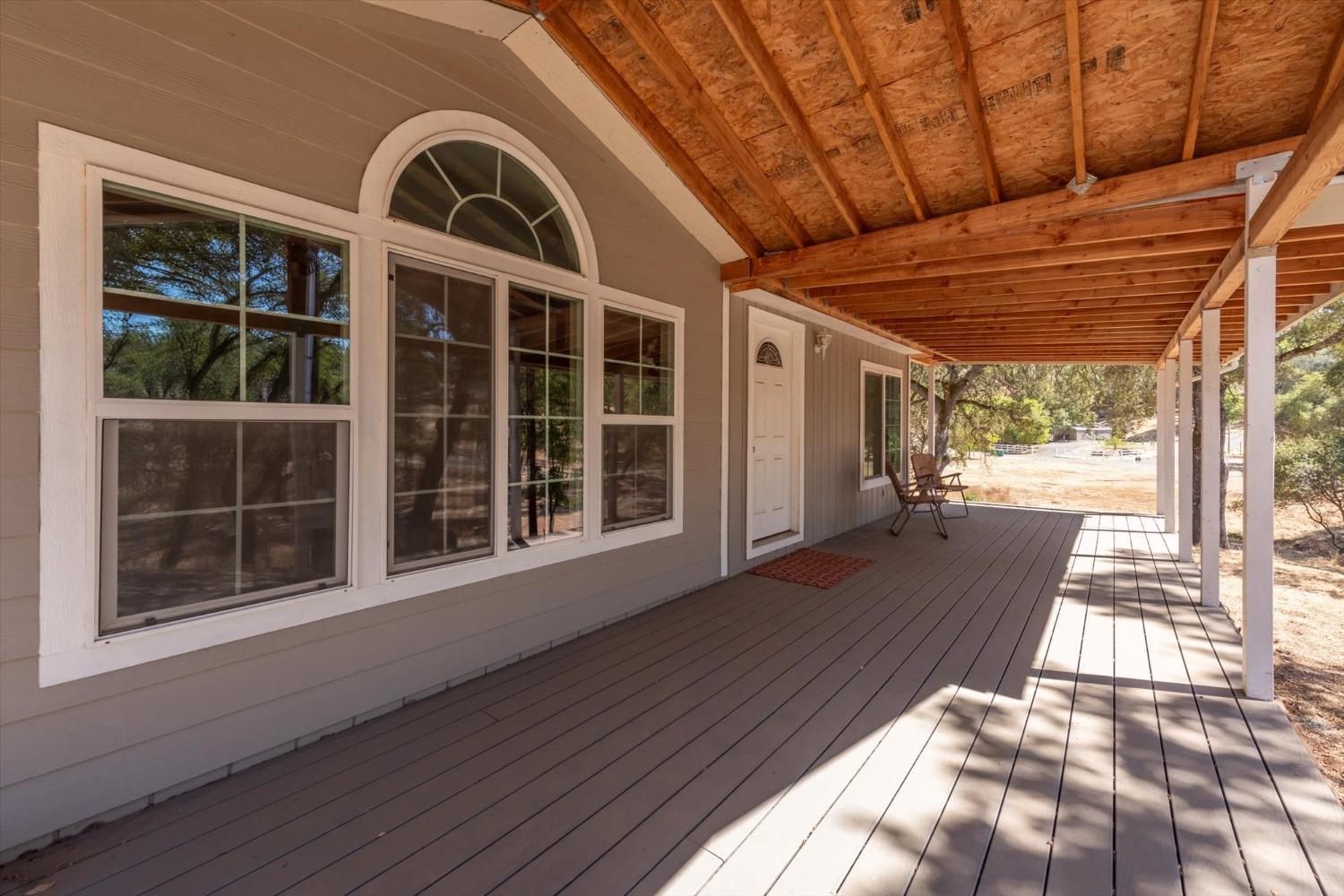 Detail Gallery Image 4 of 31 For 3791 Cothrin Ranch Rd, Shingle Springs,  CA 95682 - 2 Beds | 2 Baths