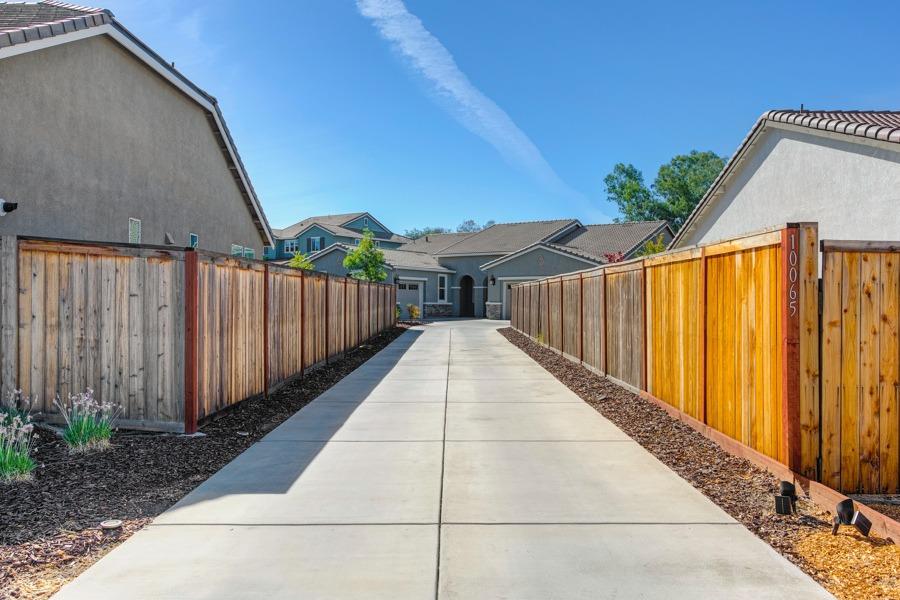 Detail Gallery Image 6 of 54 For 10065 Evening Star Dr, Roseville,  CA 95747 - 4 Beds | 3/1 Baths