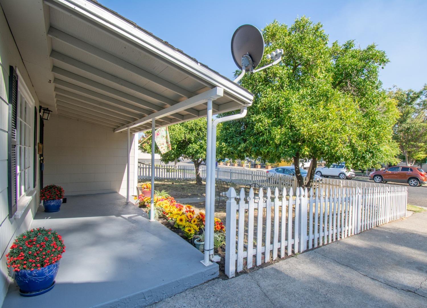 Detail Gallery Image 7 of 50 For 14 13th St, West Sacramento,  CA 95691 - 3 Beds | 1 Baths