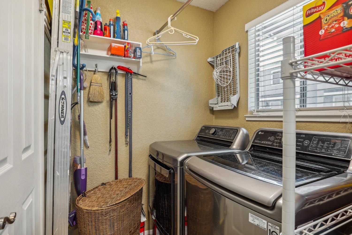 Detail Gallery Image 13 of 27 For 475 Peerless Way #1,  Tracy,  CA 95376 - 2 Beds | 1/1 Baths