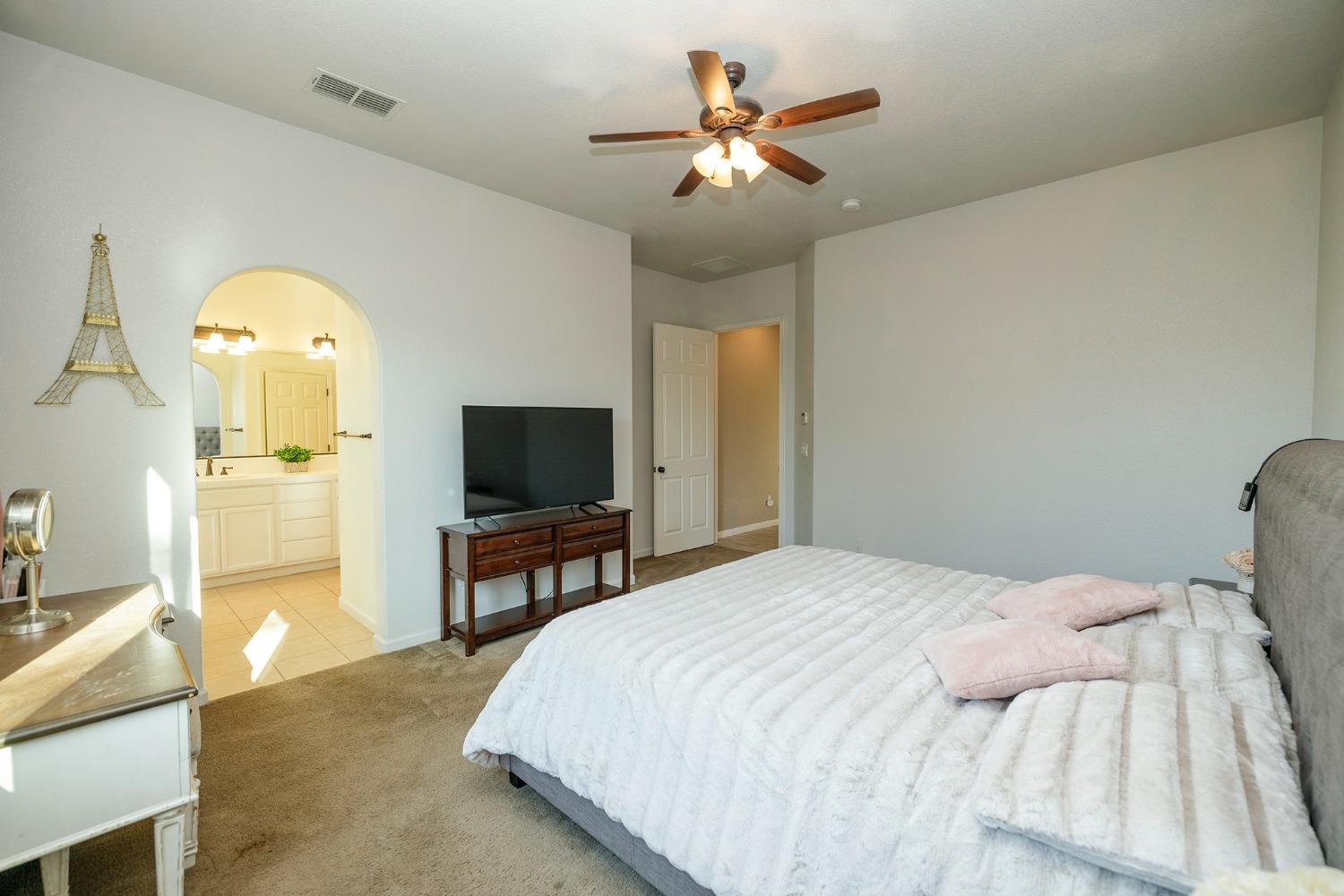 Detail Gallery Image 52 of 69 For 1495 Vasco, Manteca,  CA 95337 - 5 Beds | 2 Baths