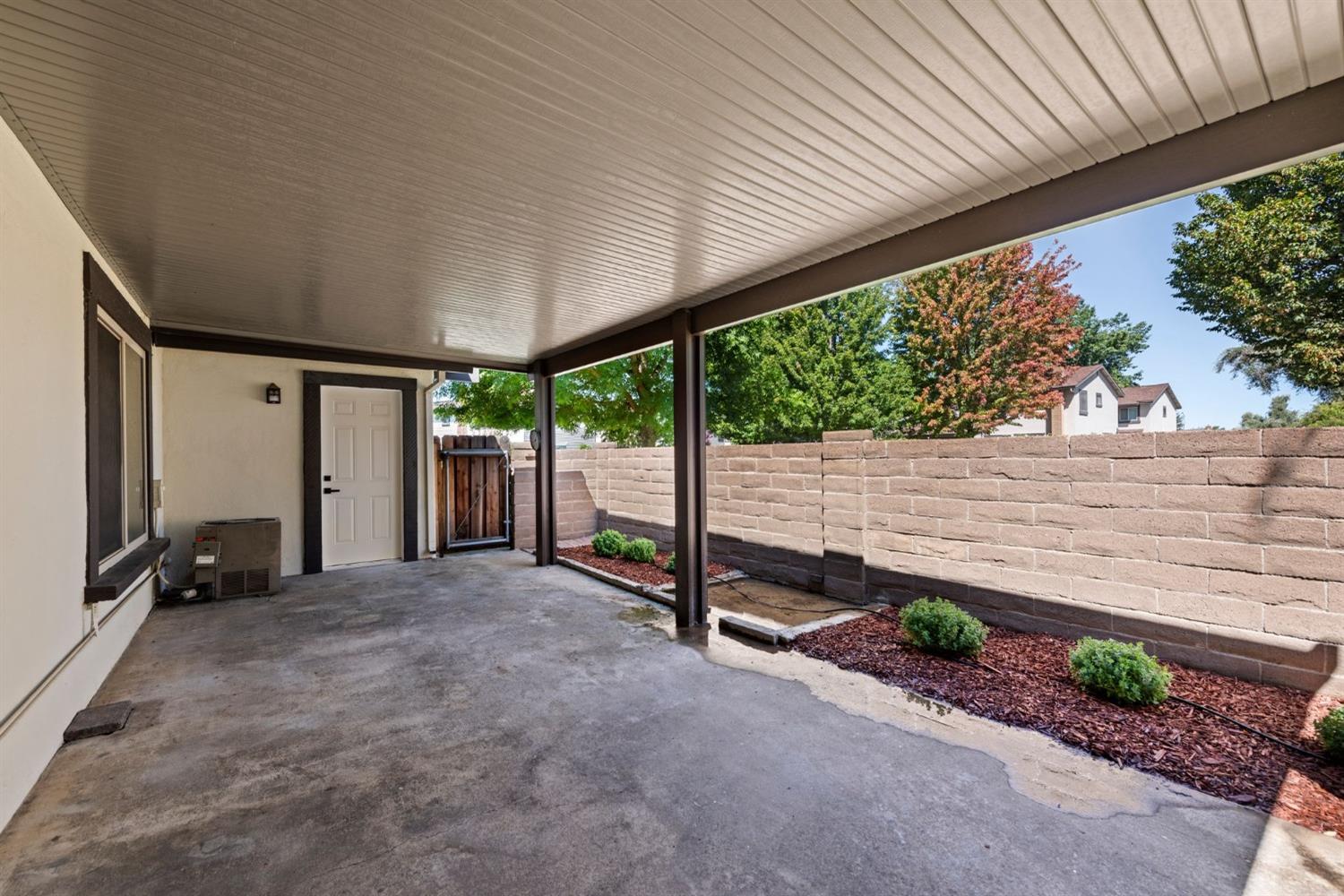 Detail Gallery Image 25 of 29 For 2230 Kimwood Ln, Rancho Cordova,  CA 95670 - 3 Beds | 2 Baths