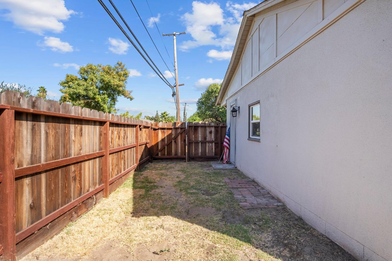 Detail Gallery Image 29 of 35 For 1795 Eucalyptus St, Atwater,  CA 95301 - 4 Beds | 3 Baths