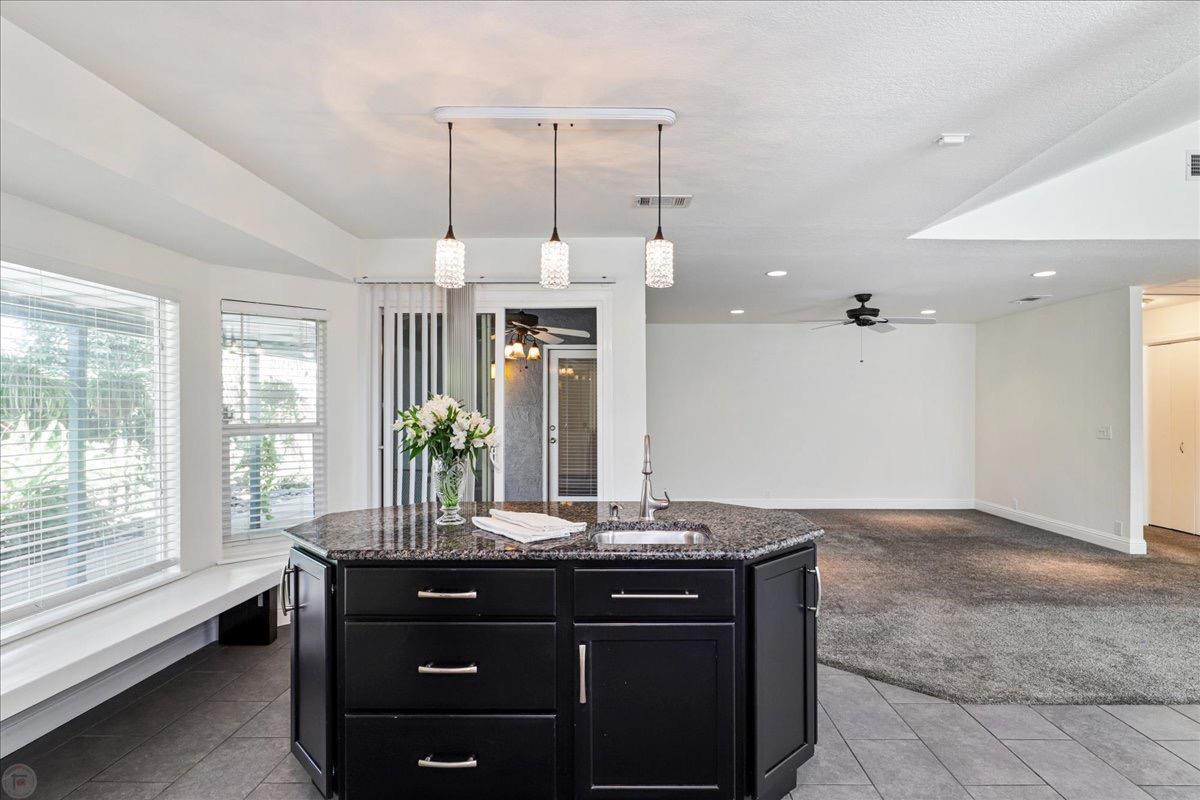 Detail Gallery Image 28 of 61 For 898 Rockford Way, Manteca,  CA 95336 - 4 Beds | 2 Baths