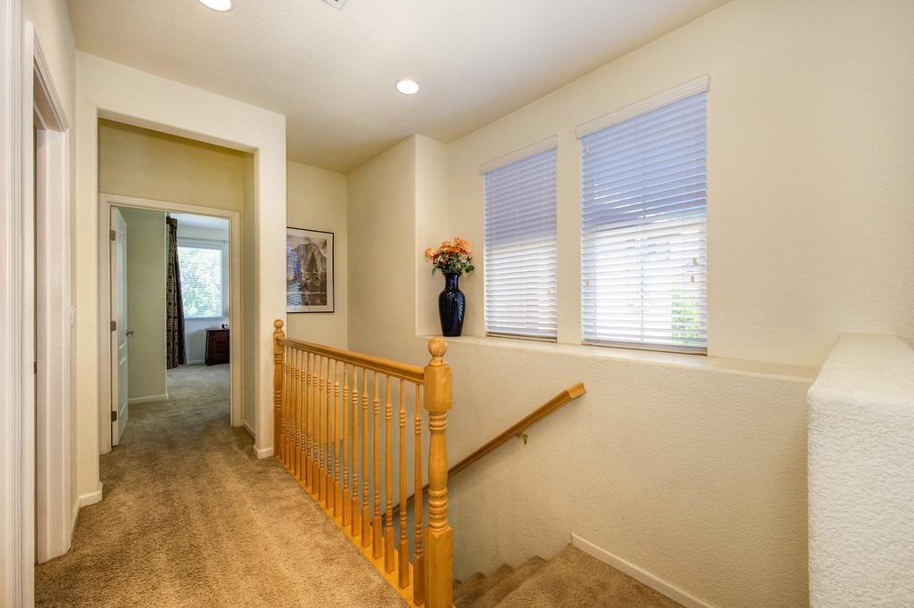 Detail Gallery Image 25 of 51 For 3504 Nouveau Way, Rancho Cordova,  CA 95670 - 3 Beds | 2/1 Baths