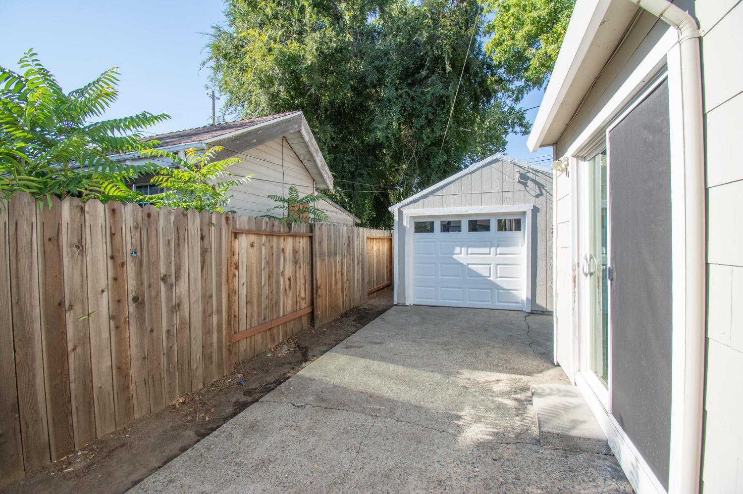 Detail Gallery Image 33 of 50 For 14 13th St, West Sacramento,  CA 95691 - 3 Beds | 1 Baths