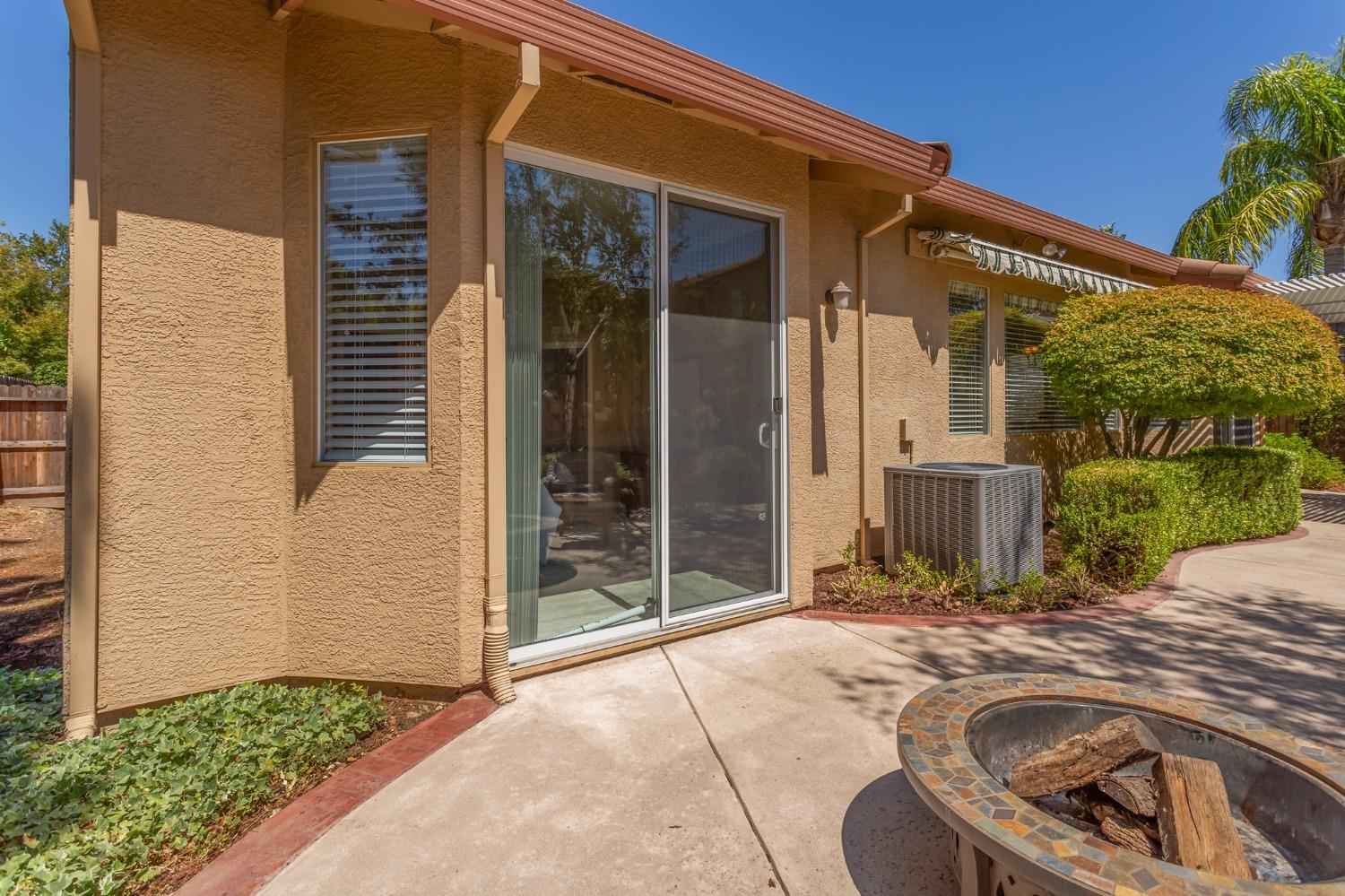 Hadnall Court, Roseville, California image 12