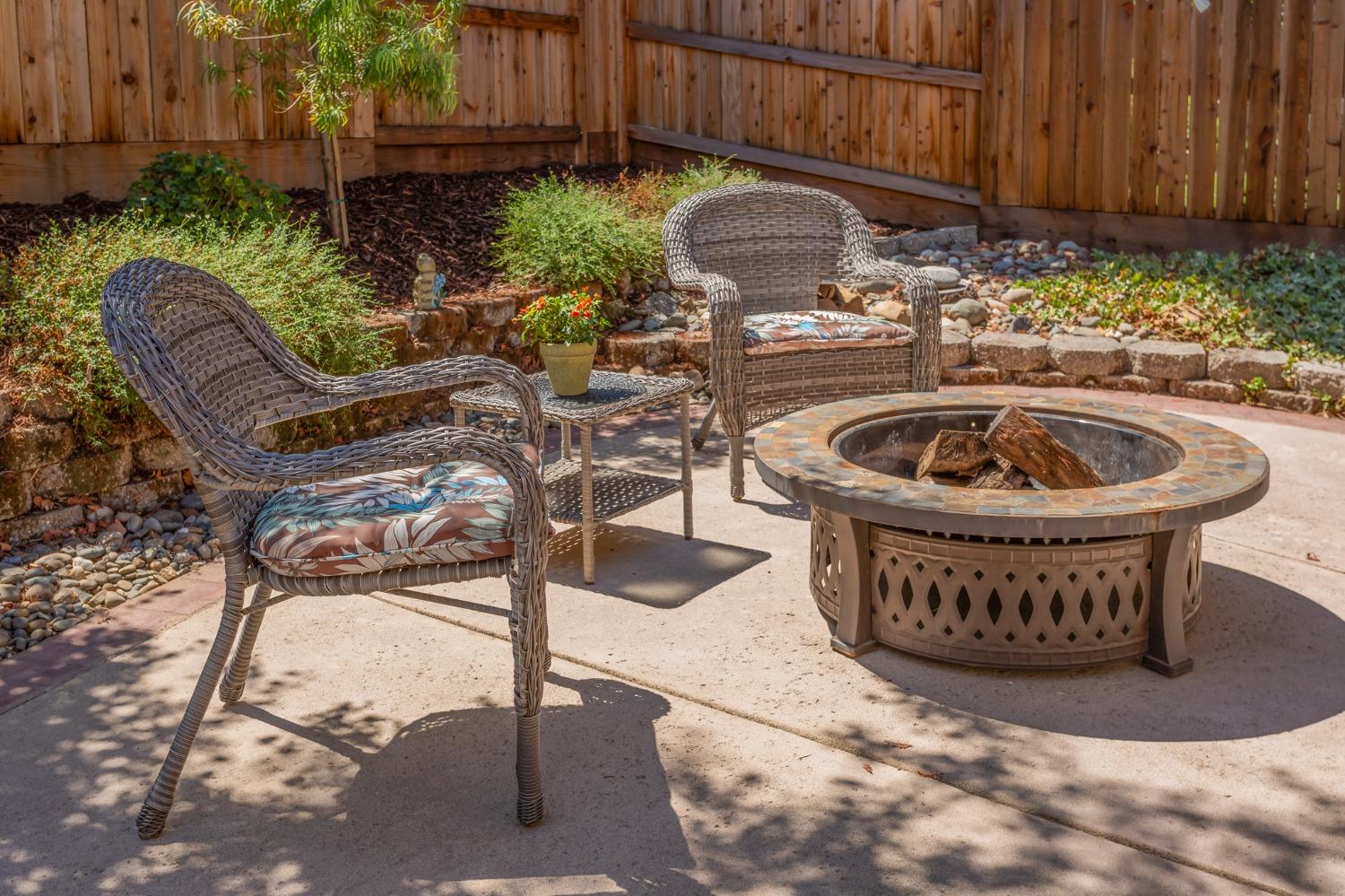 Hadnall Court, Roseville, California image 10