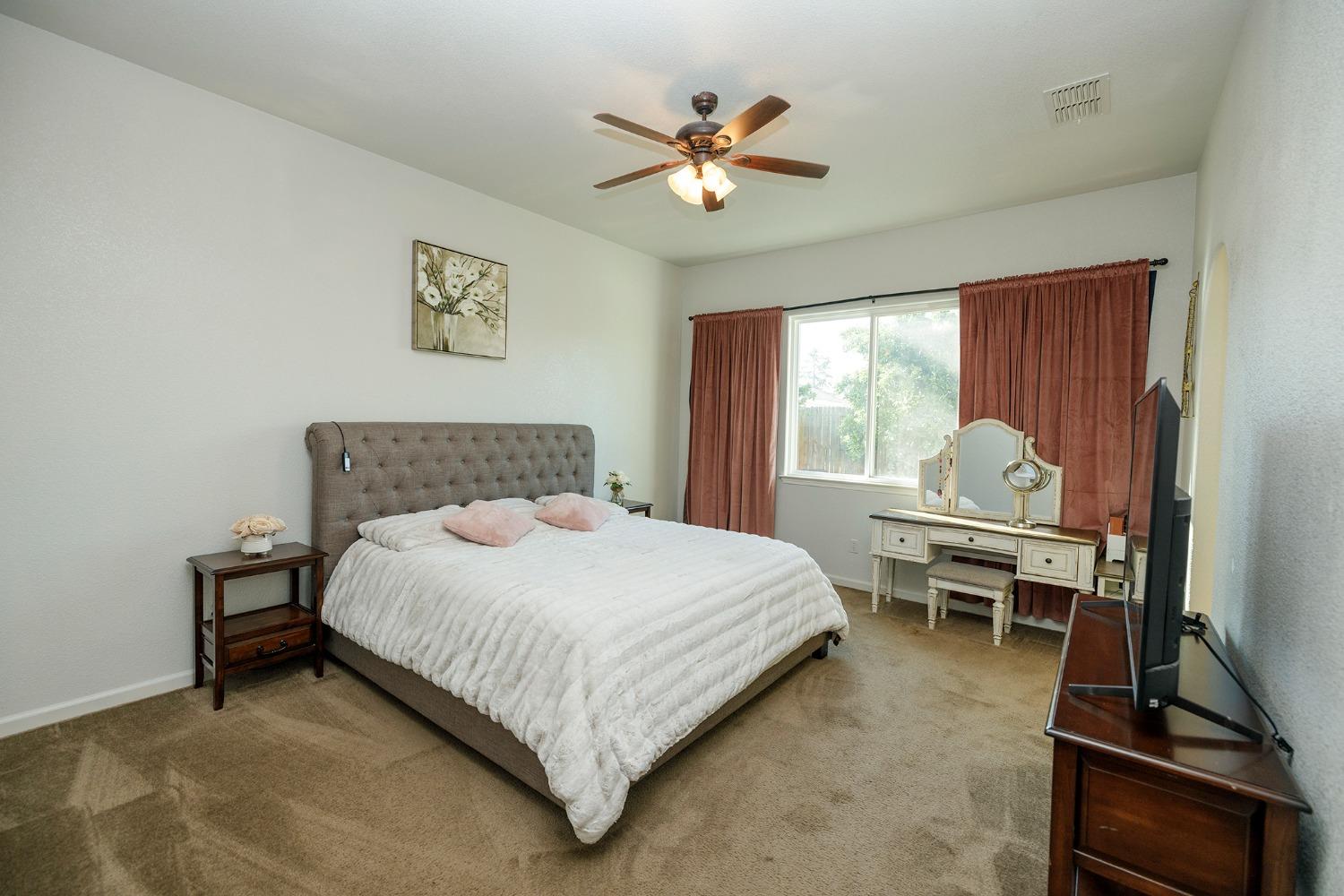 Detail Gallery Image 50 of 69 For 1495 Vasco, Manteca,  CA 95337 - 5 Beds | 2 Baths