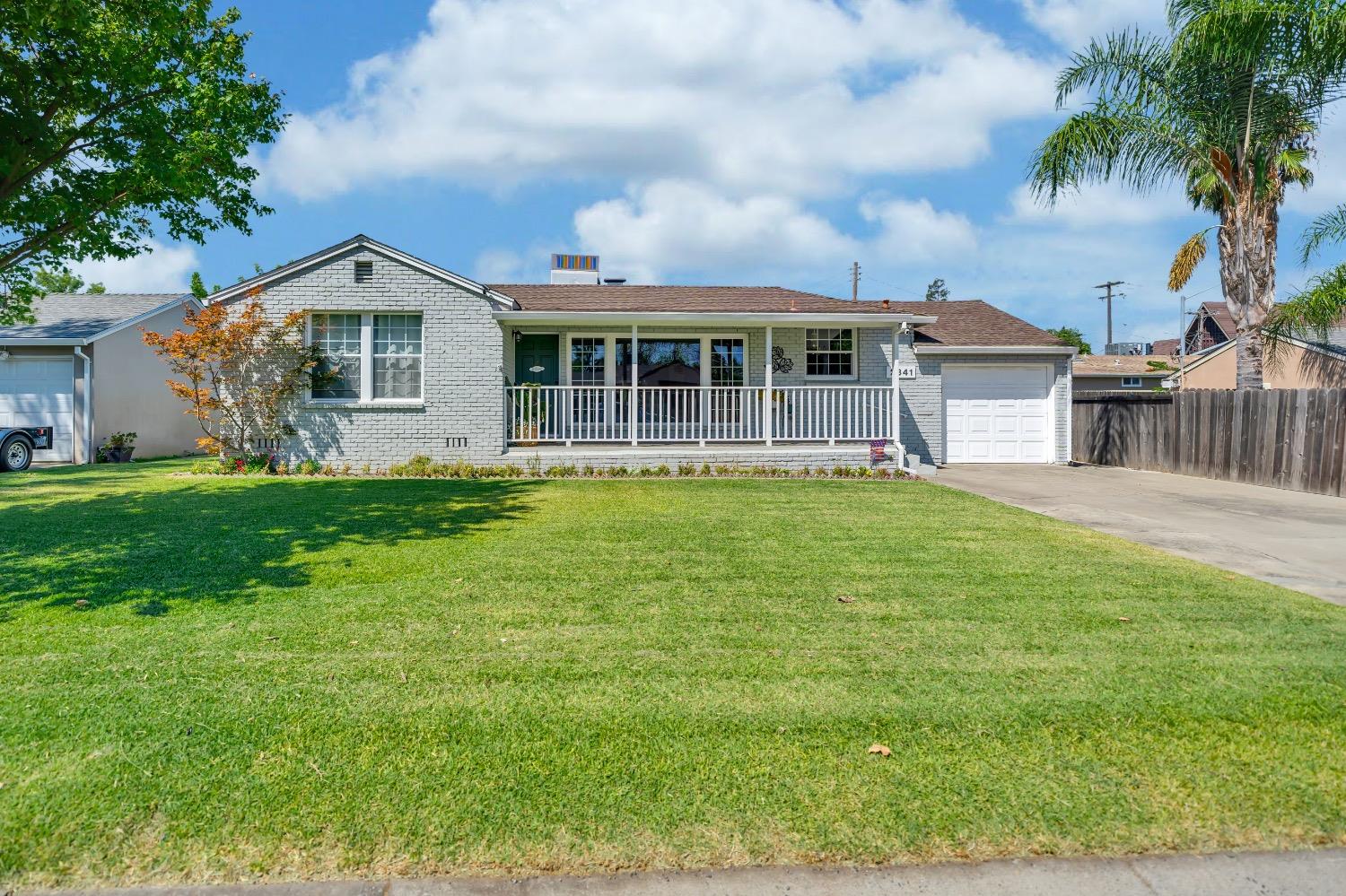 Detail Gallery Image 1 of 1 For 2841 Avalon Dr, Sacramento,  CA 95821 - 3 Beds | 2 Baths