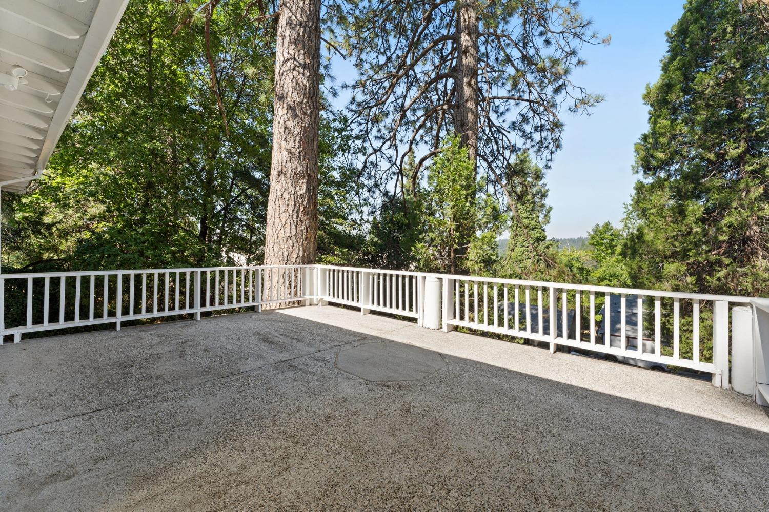 Detail Gallery Image 8 of 42 For 608 Kate Hayes St, Grass Valley,  CA 95945 - 2 Beds | 2 Baths