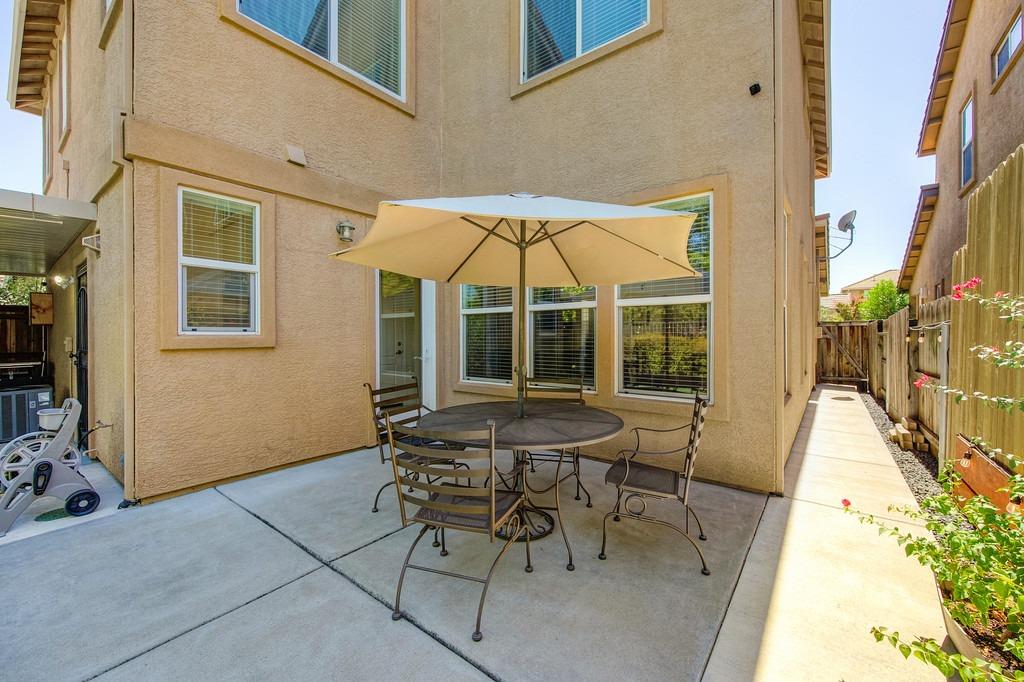 Detail Gallery Image 51 of 51 For 3504 Nouveau Way, Rancho Cordova,  CA 95670 - 3 Beds | 2/1 Baths