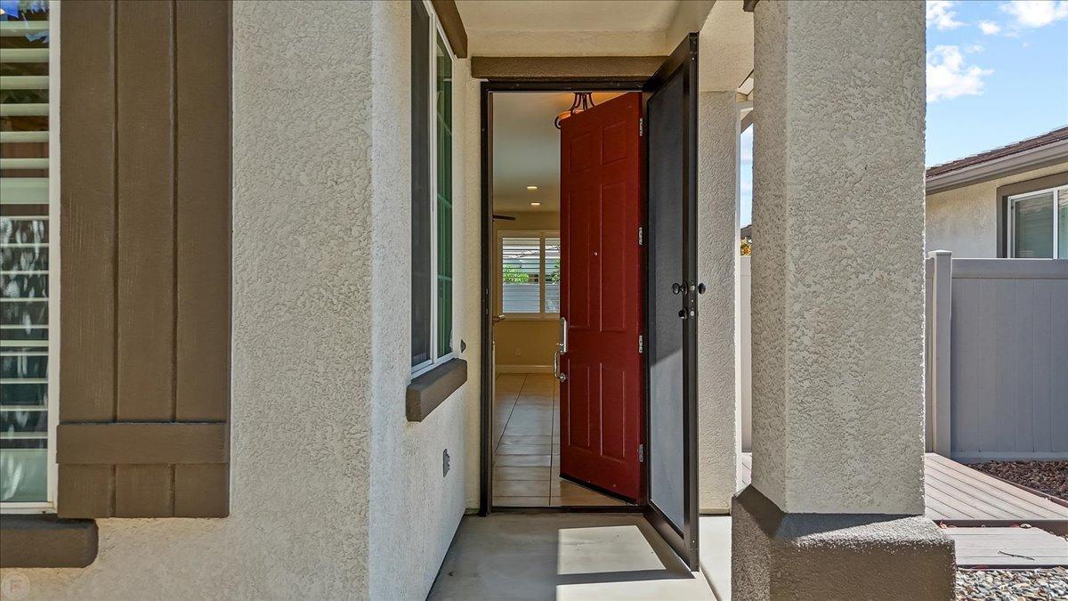 Detail Gallery Image 7 of 75 For 2384 Shadow Berry Dr, Manteca,  CA 95336 - 2 Beds | 2 Baths