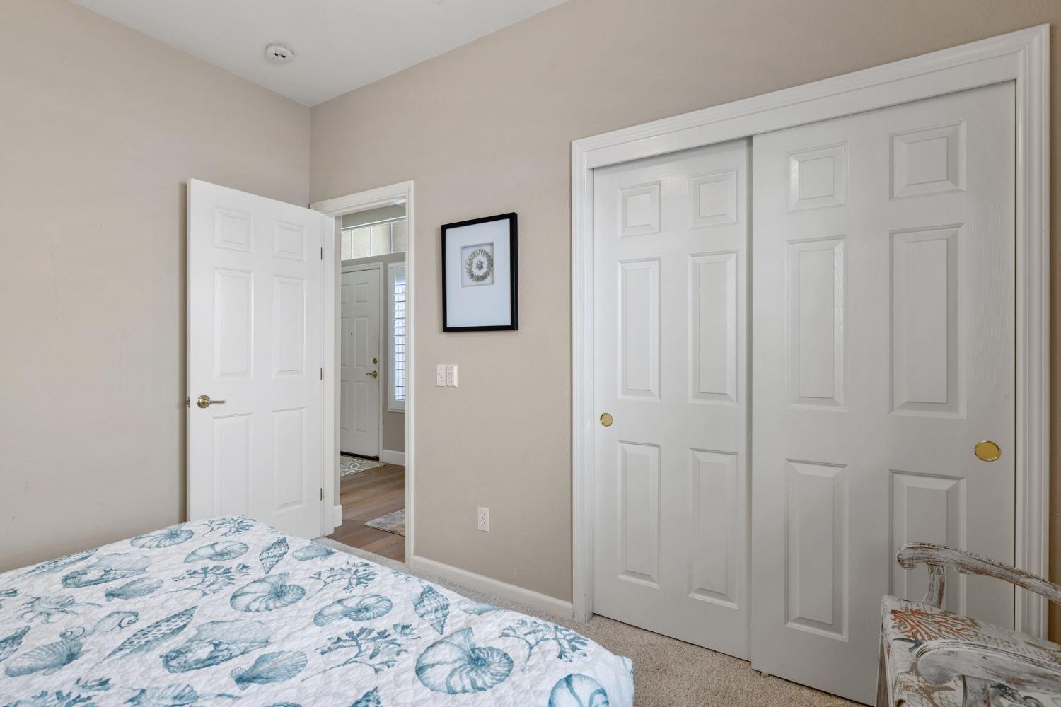 Detail Gallery Image 18 of 38 For 7904 Quaker Ridge Way, Sacramento,  CA 95829 - 3 Beds | 2 Baths