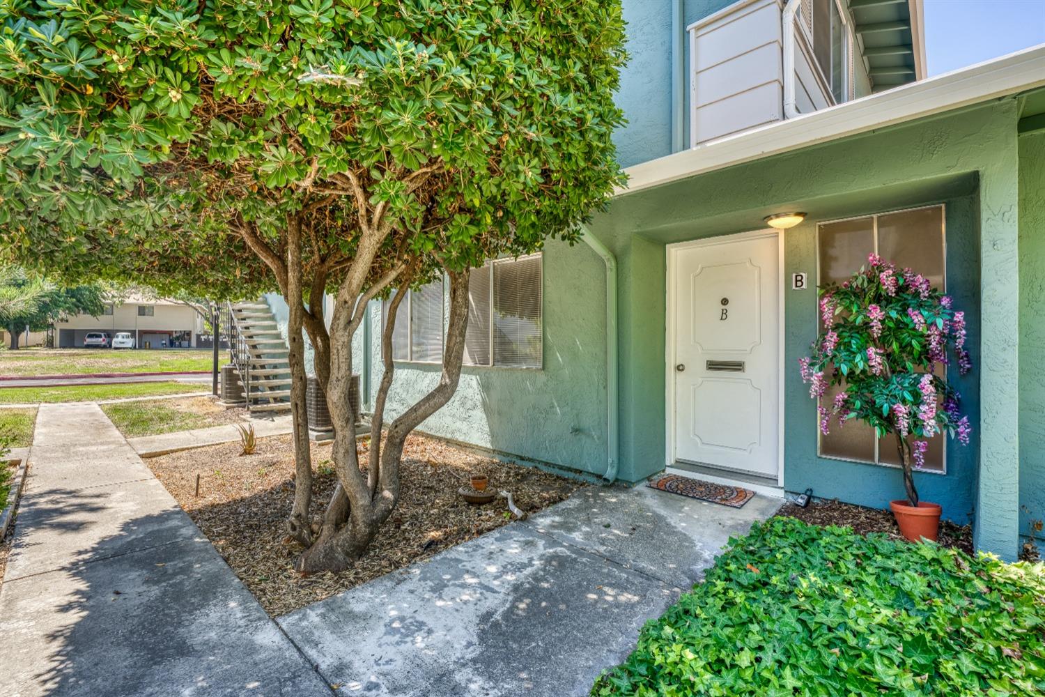 Detail Gallery Image 15 of 19 For 1398 Del Rio Cir #B,  Concord,  CA 94518 - 2 Beds | 1 Baths