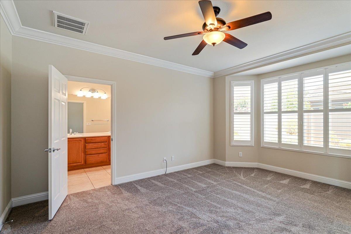 Detail Gallery Image 22 of 75 For 2384 Shadow Berry Dr, Manteca,  CA 95336 - 2 Beds | 2 Baths