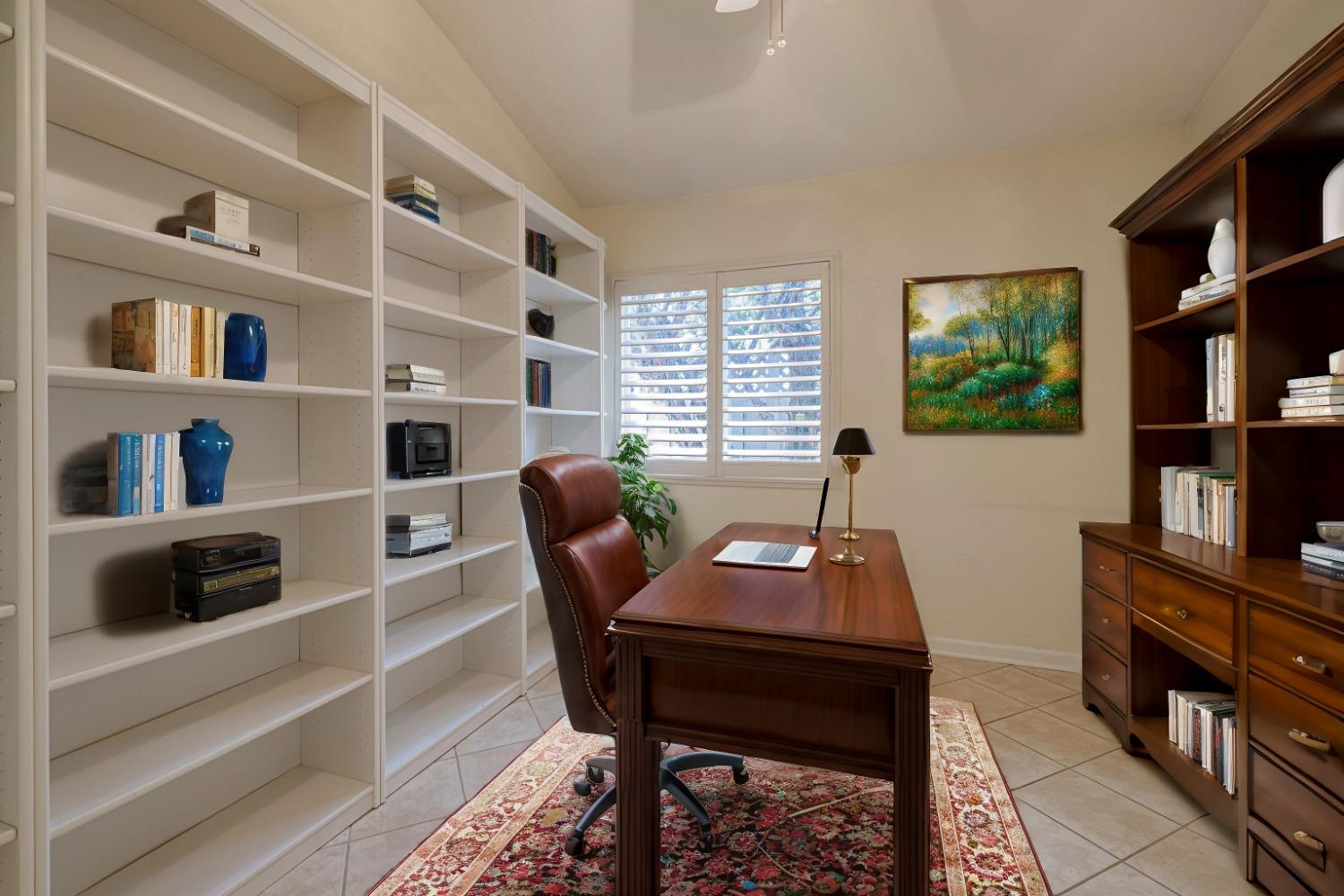 Detail Gallery Image 24 of 43 For 6392 Buckskin Ln, Roseville,  CA 95747 - 2 Beds | 2 Baths