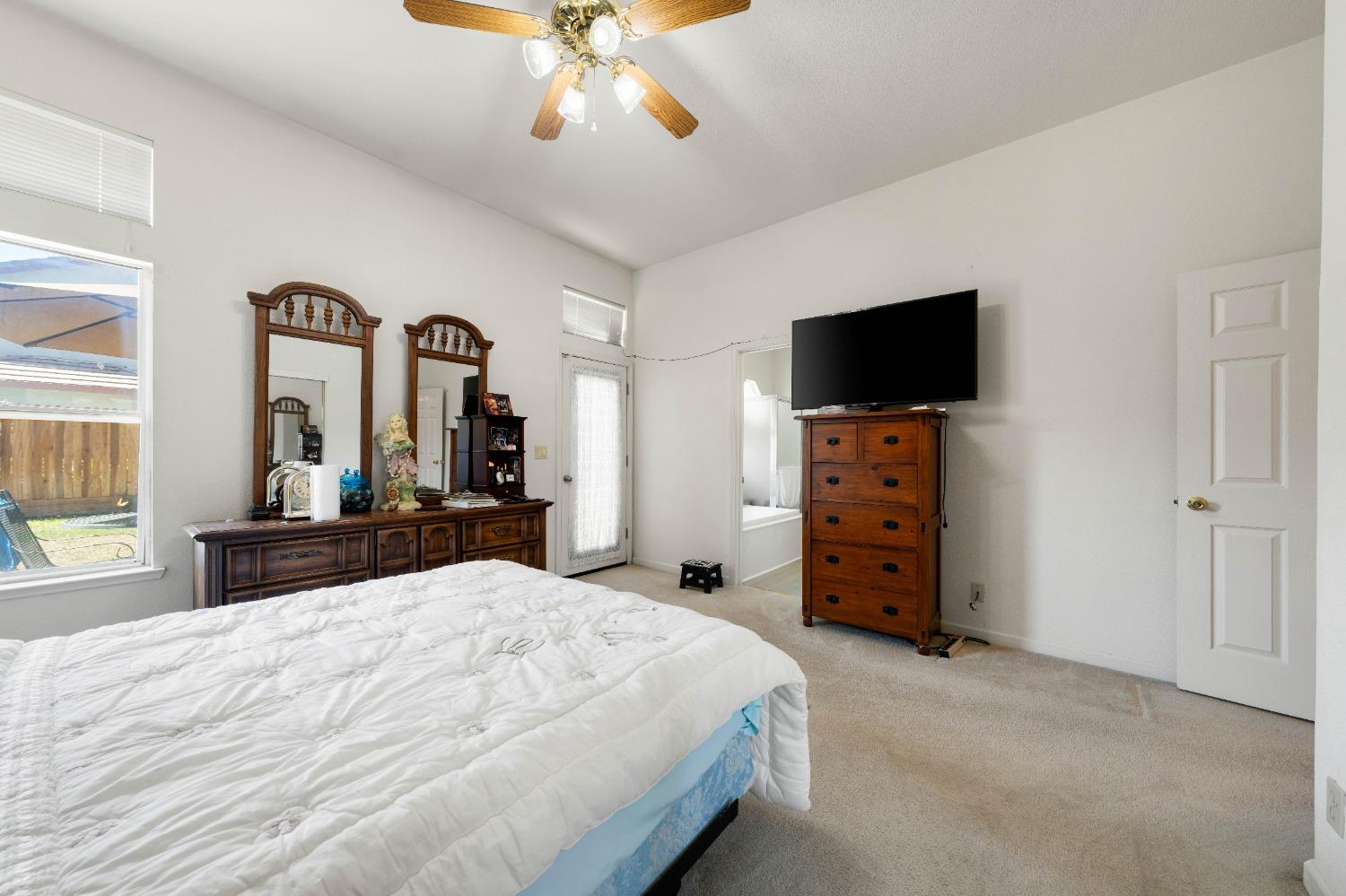 Detail Gallery Image 28 of 41 For 7973 Keith Winney Cir, Sacramento,  CA 95829 - 4 Beds | 2 Baths