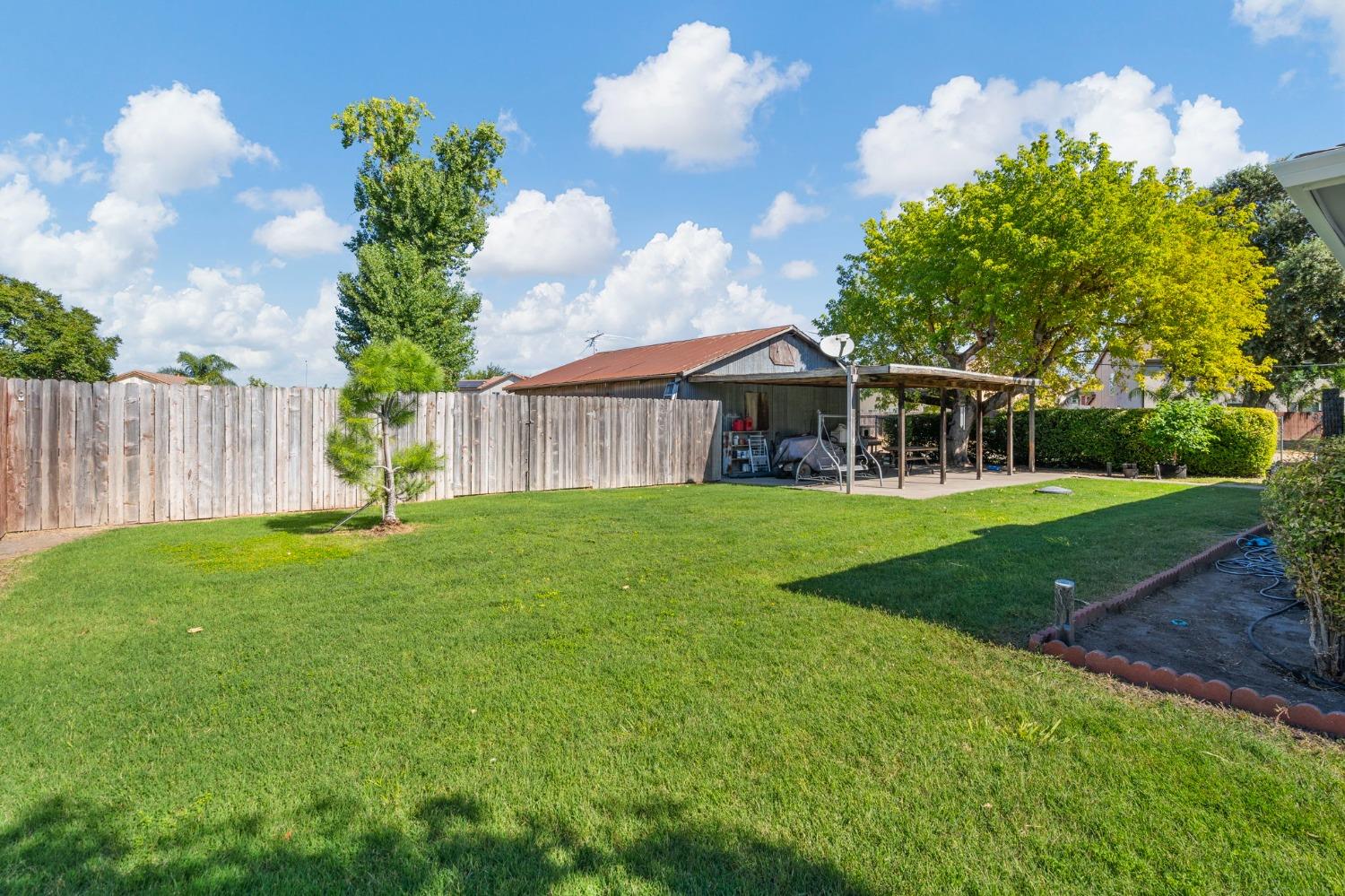 Detail Gallery Image 32 of 46 For 10495 Lower Sacramento Rd, Stockton,  CA 95210 - 3 Beds | 2 Baths