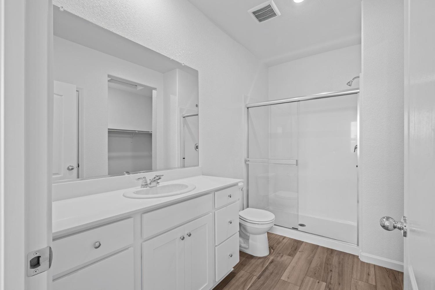 Detail Gallery Image 12 of 17 For 6510 Jackpot Pl, Riverbank,  CA 95367 - 3 Beds | 2 Baths