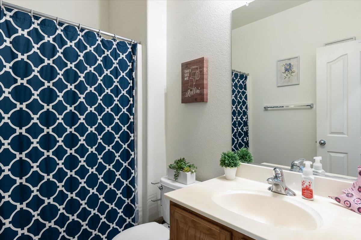 Detail Gallery Image 18 of 44 For 11750 Bagota Way, Rancho Cordova,  CA 95742 - 3 Beds | 2 Baths