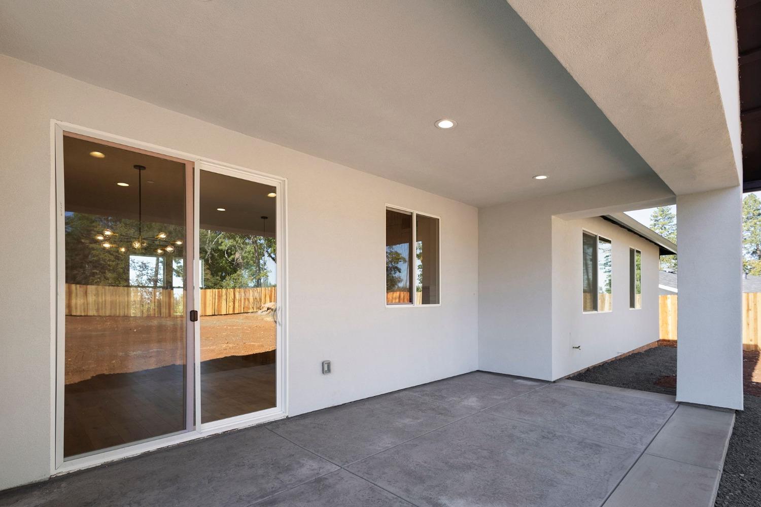 Detail Gallery Image 16 of 20 For 1871 Lillian Ave, Paradise,  CA 95969 - 3 Beds | 2 Baths