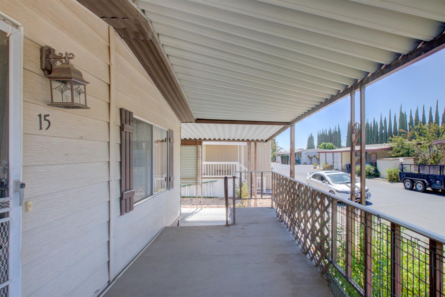 Detail Gallery Image 7 of 36 For 250 E Las Palmas Ave 15, Patterson,  CA 95363 - 2 Beds | 1 Baths