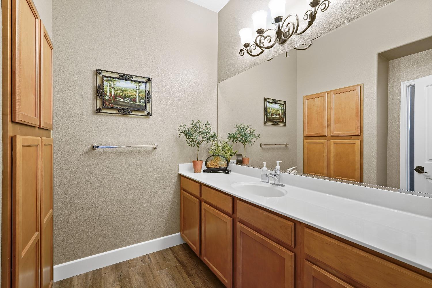 Detail Gallery Image 54 of 89 For 9540 Stablegate Rd, Wilton,  CA 95693 - 4 Beds | 3/1 Baths