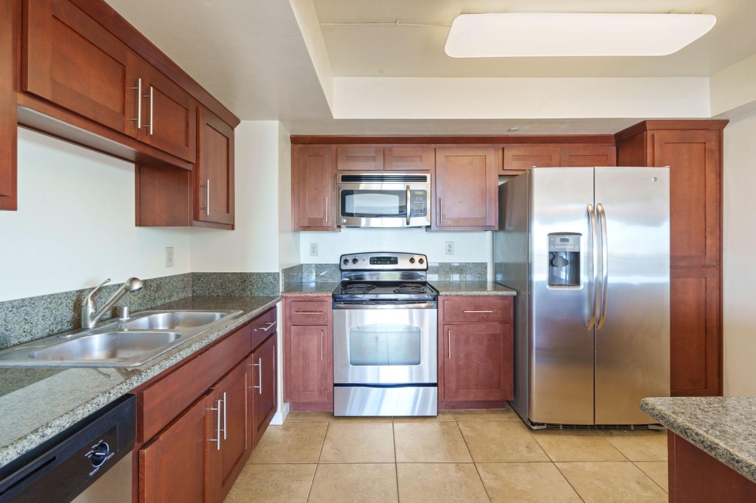 Detail Gallery Image 11 of 67 For 500 N St #1503,  Sacramento,  CA 95814 - 2 Beds | 2 Baths