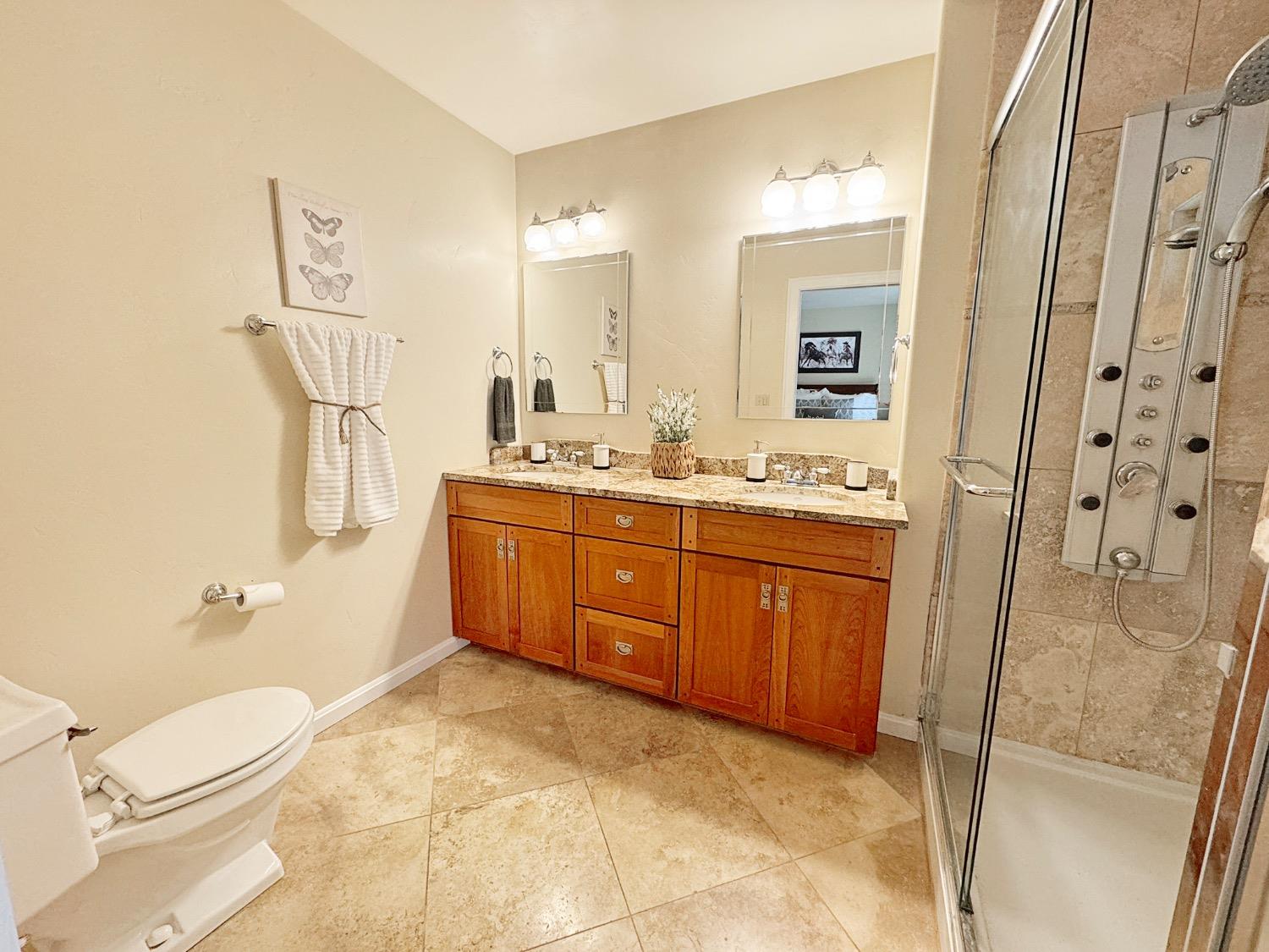 Detail Gallery Image 14 of 20 For 10624 Silver Way, Grass Valley,  CA 95945 - 3 Beds | 2 Baths