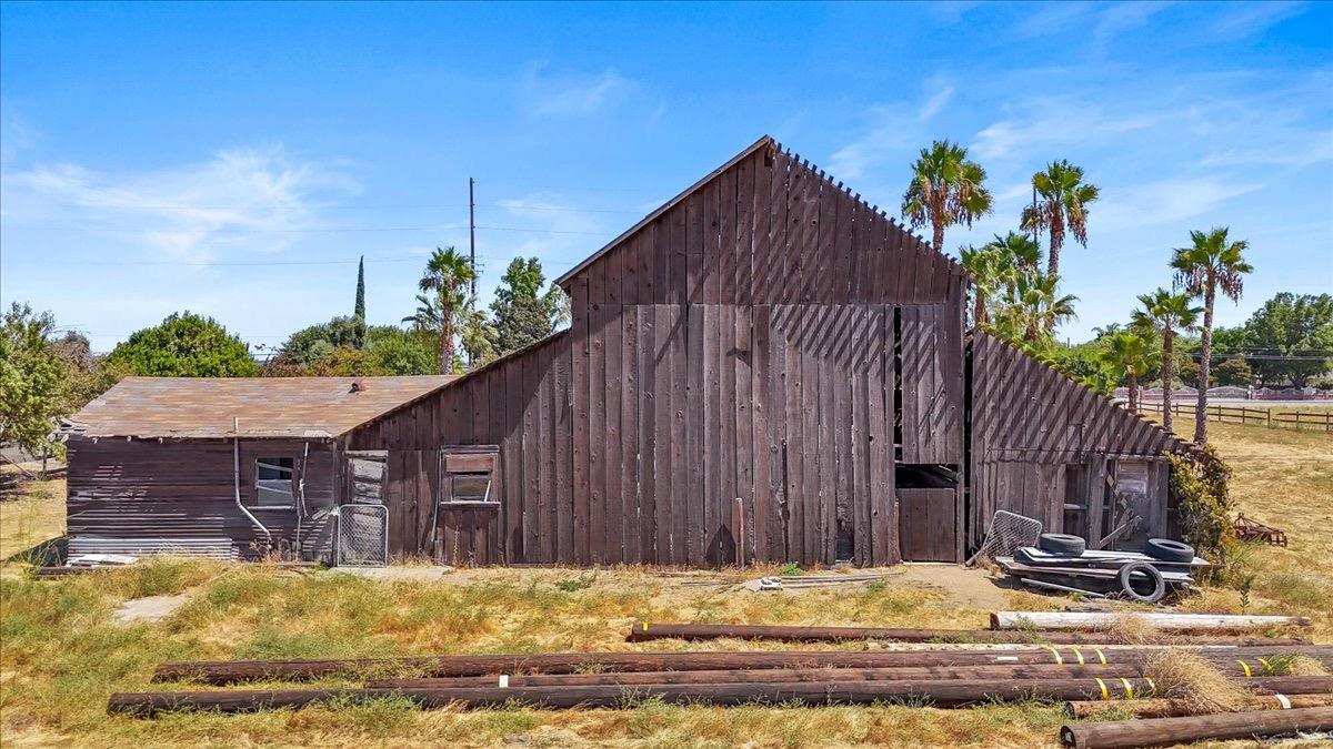 Detail Gallery Image 54 of 72 For 581 N Austin Rd, Manteca,  CA 95336 - 3 Beds | 2 Baths