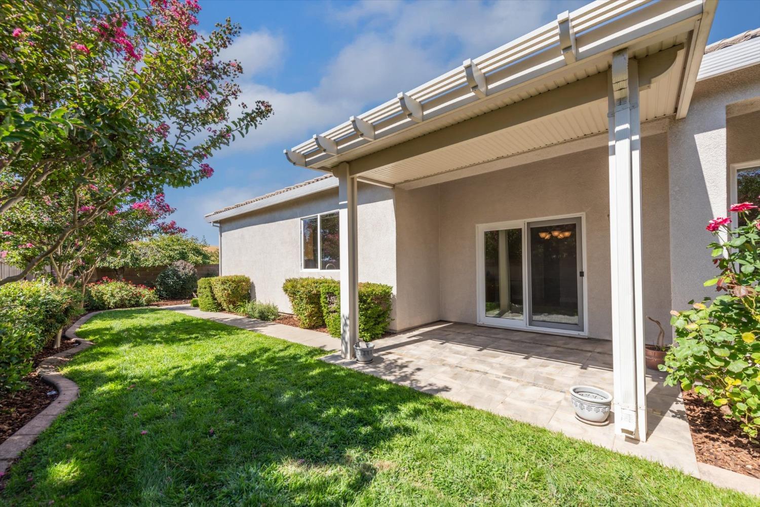 Detail Gallery Image 27 of 29 For 7400 Grassy Creek Way, El Dorado Hills,  CA 95762 - 3 Beds | 2 Baths