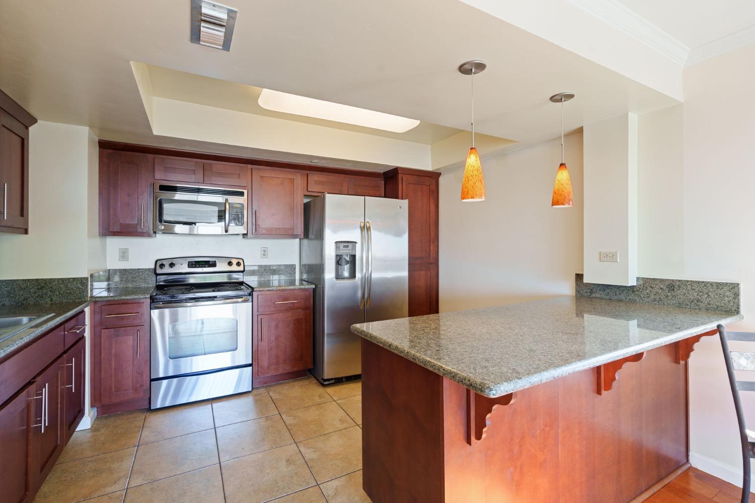 Detail Gallery Image 14 of 67 For 500 N St #1503,  Sacramento,  CA 95814 - 2 Beds | 2 Baths