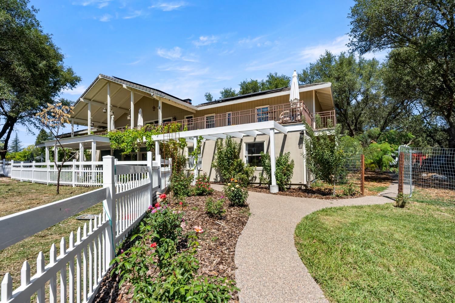 Detail Gallery Image 36 of 55 For 6740 Rancho Los Pavos Ln, Granite Bay,  CA 95746 - 7 Beds | 2/2 Baths