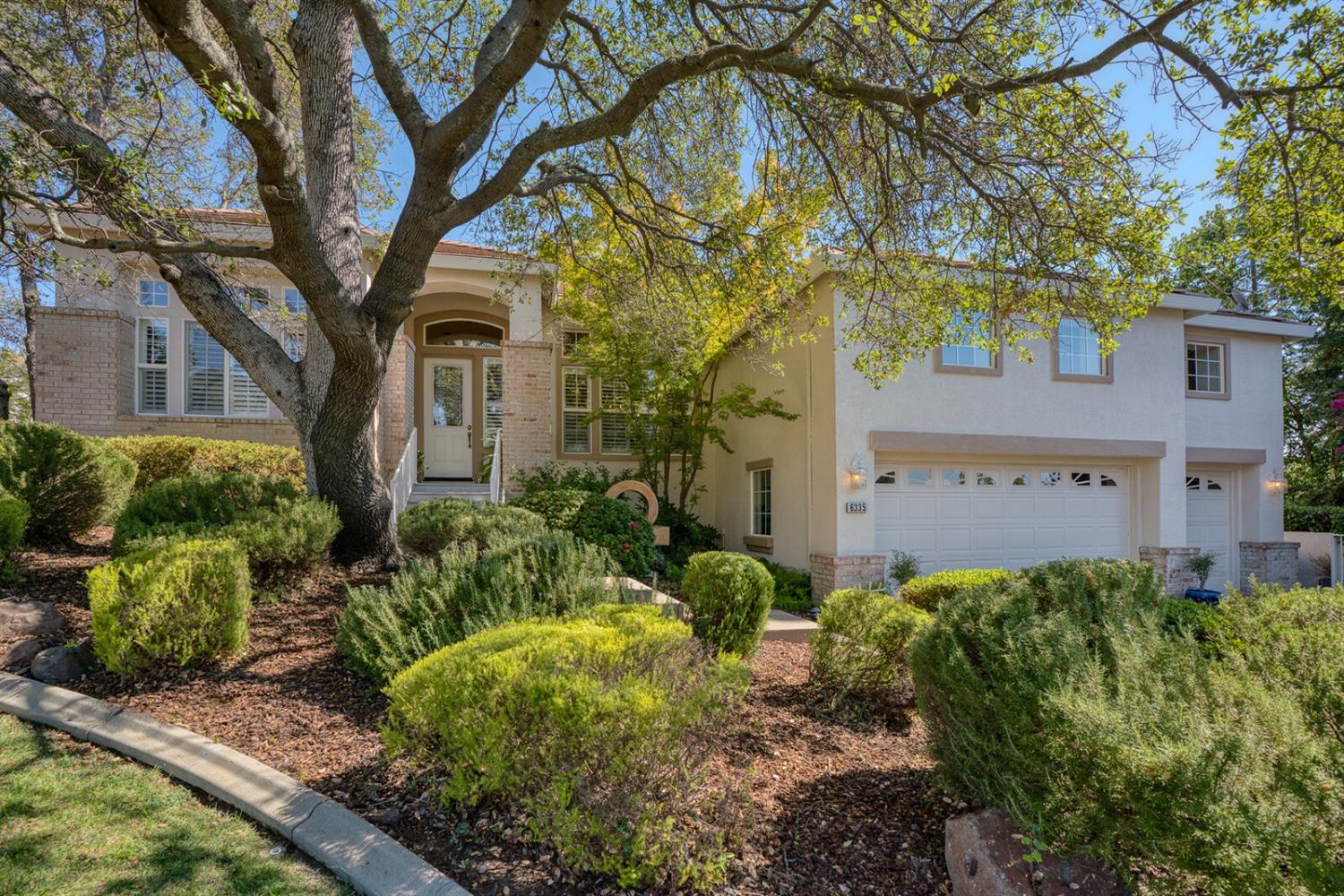 Detail Gallery Image 1 of 1 For 6335 Cazador, Rancho Murieta,  CA 95683 - 4 Beds | 2/1 Baths