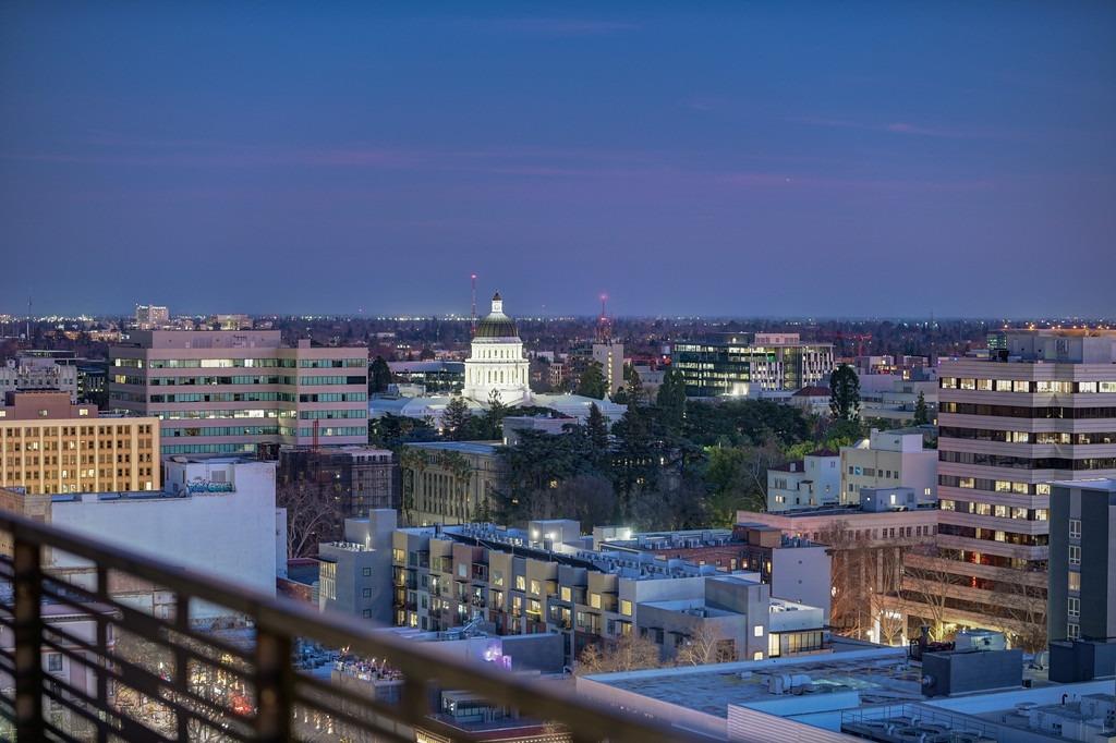 Detail Gallery Image 74 of 85 For 500 J St #1805,  Sacramento,  CA 95814 - 2 Beds | 2/1 Baths