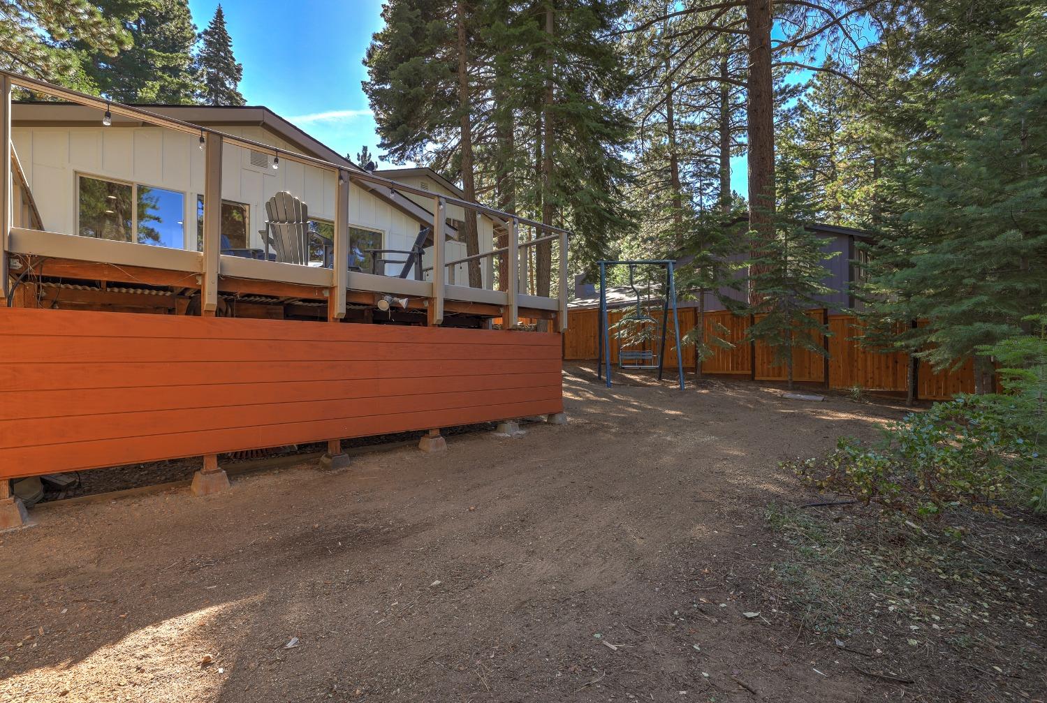 Detail Gallery Image 35 of 40 For 833 Clement St, South Lake Tahoe,  CA 96150 - 3 Beds | 2 Baths