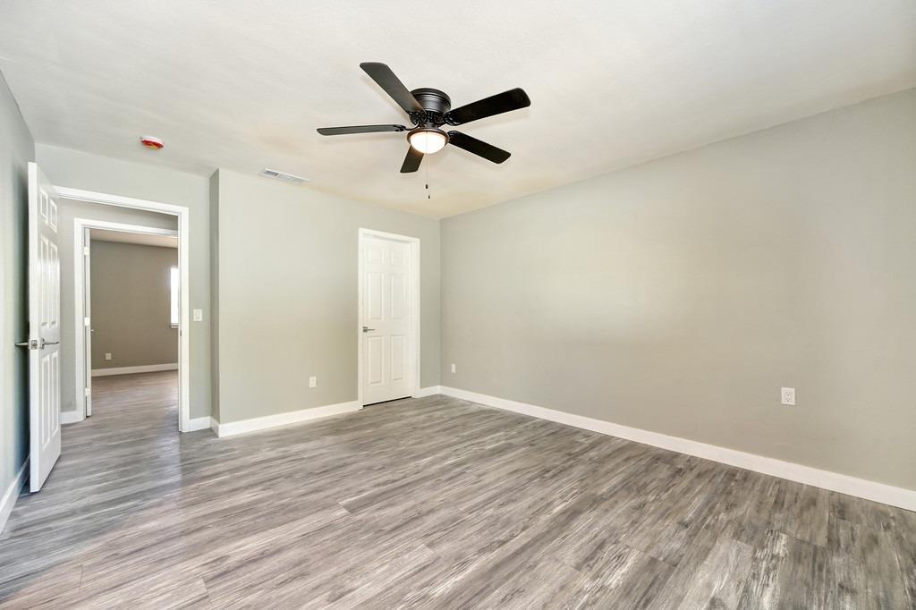 Detail Gallery Image 21 of 28 For 5120 Martin Luther King Jr Blvd, Sacramento,  CA 95820 - 3 Beds | 2 Baths