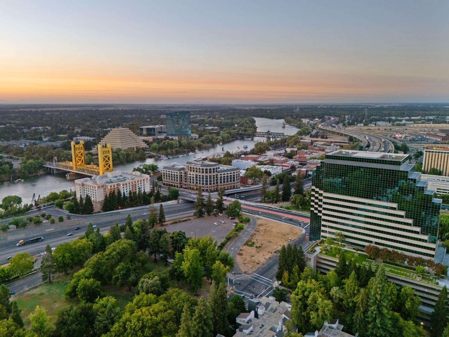 Detail Gallery Image 50 of 67 For 500 N St #1503,  Sacramento,  CA 95814 - 2 Beds | 2 Baths