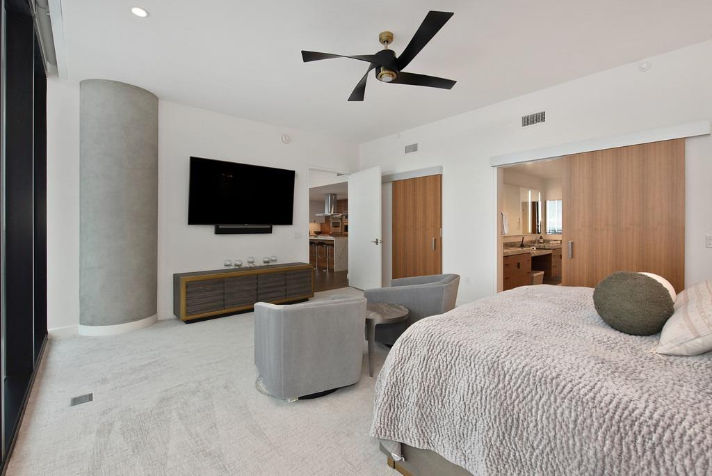 Detail Gallery Image 42 of 85 For 500 J St #1805,  Sacramento,  CA 95814 - 2 Beds | 2/1 Baths