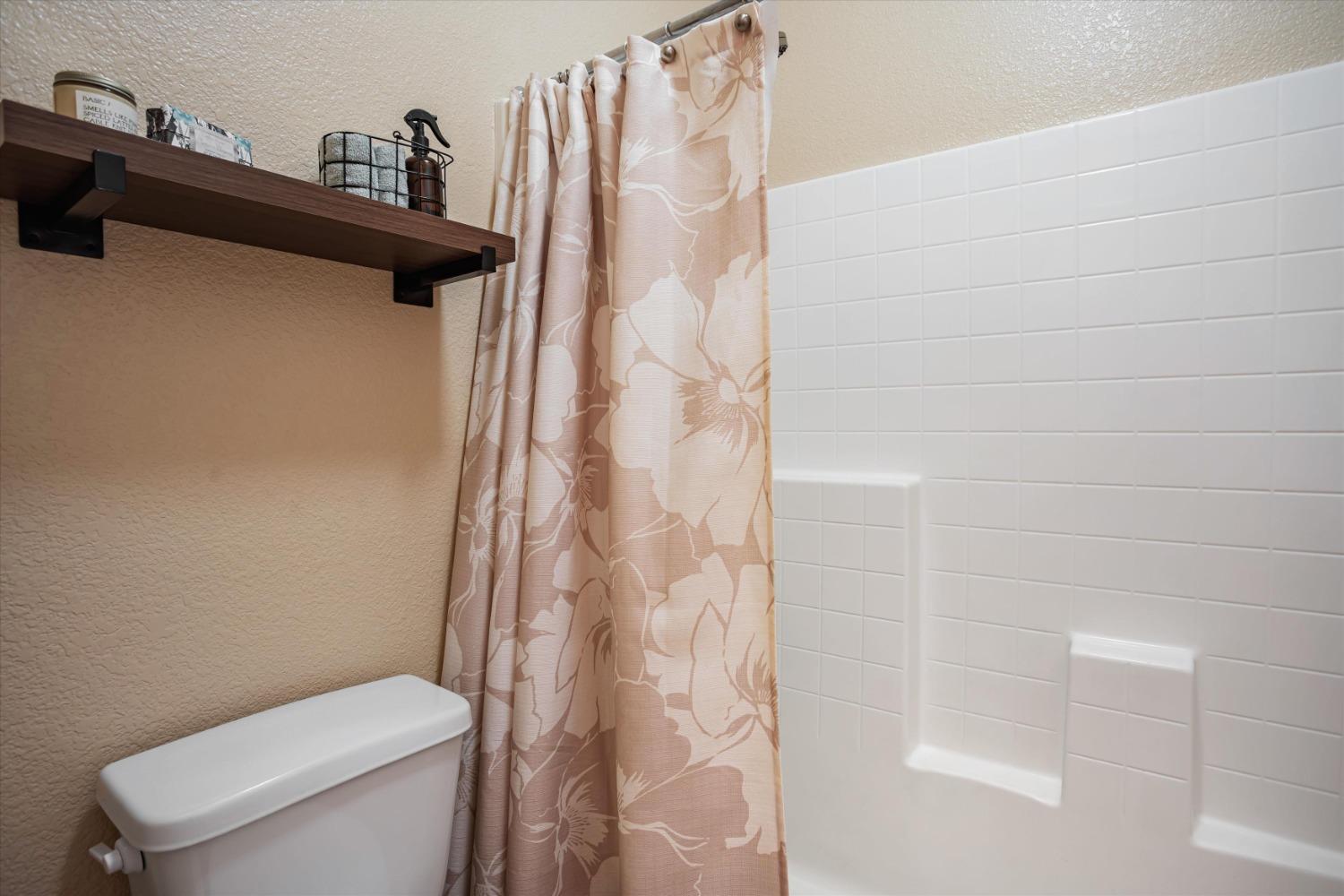 Detail Gallery Image 28 of 33 For 12277 Canyonlands Dr, Rancho Cordova,  CA 95742 - 3 Beds | 2 Baths