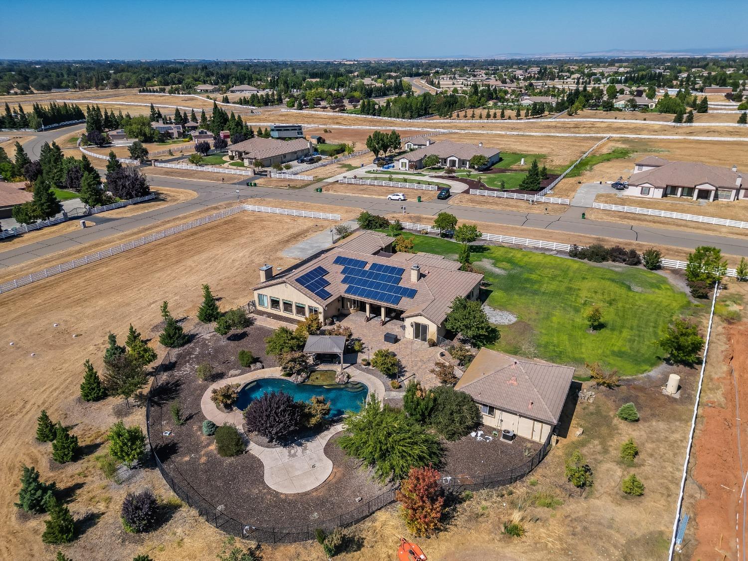 Detail Gallery Image 7 of 89 For 9540 Stablegate Rd, Wilton,  CA 95693 - 4 Beds | 3/1 Baths